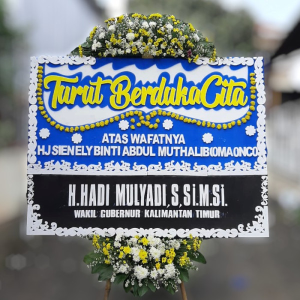 Karangan Bunga Duka Cita universitas kristen palangka raya
